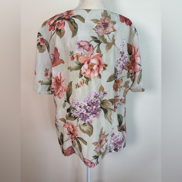 Willow Ridge Top - Picture 4 of 4